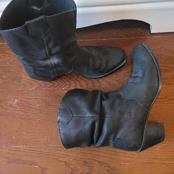 Durango Boots - Picture 2 of 5